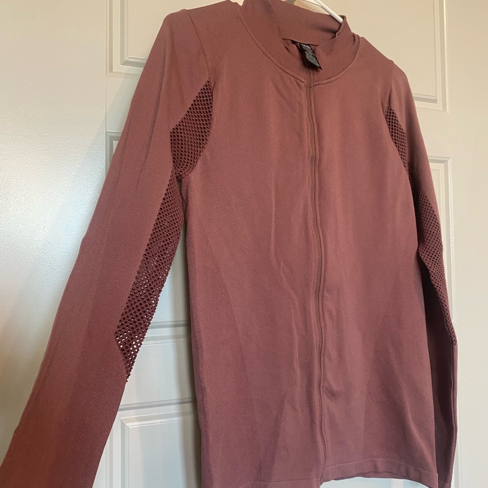 PINK Victoria's Secret Mauve Activewear Top